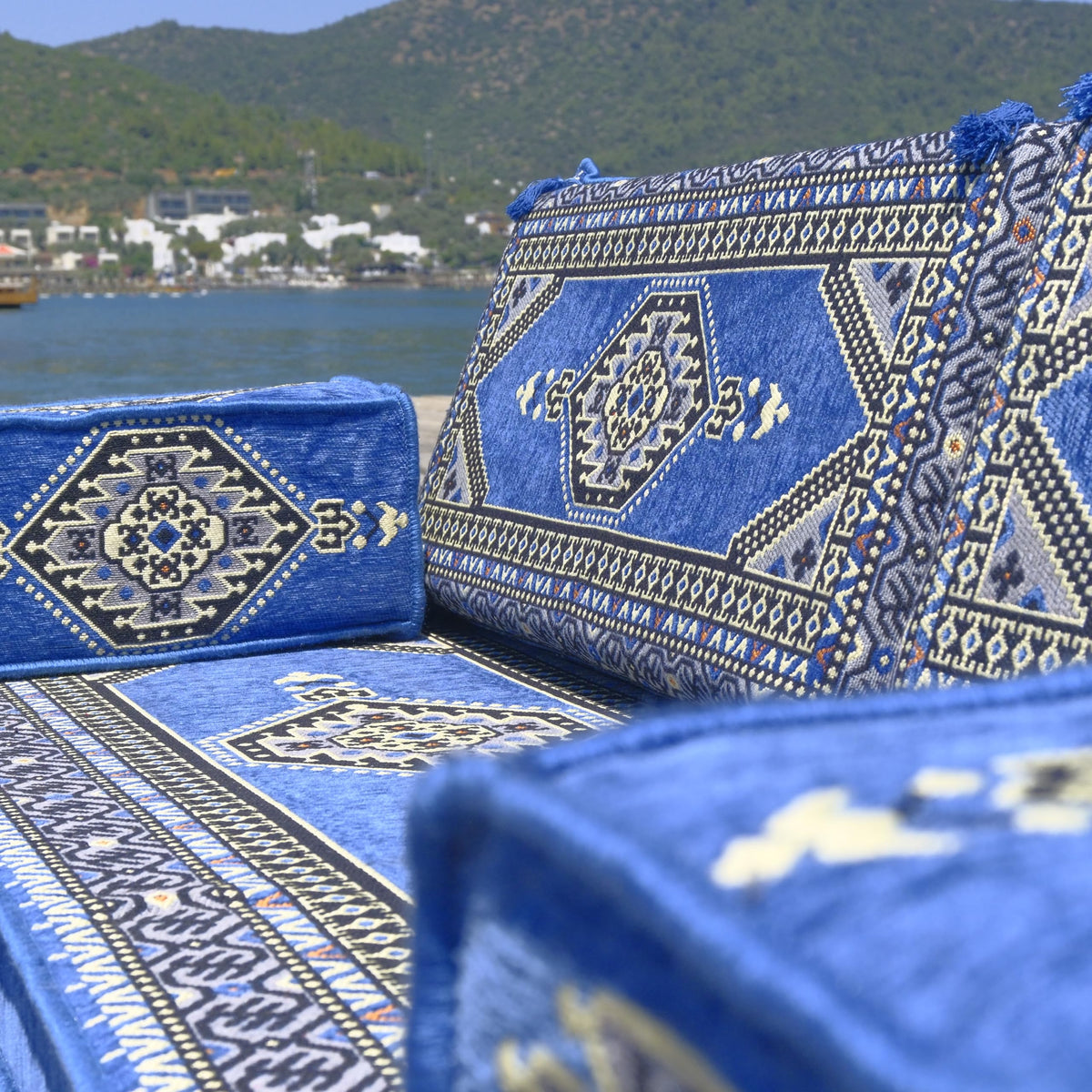 Blue Arabic Majlis 5-piece floor sofa, product view 5
