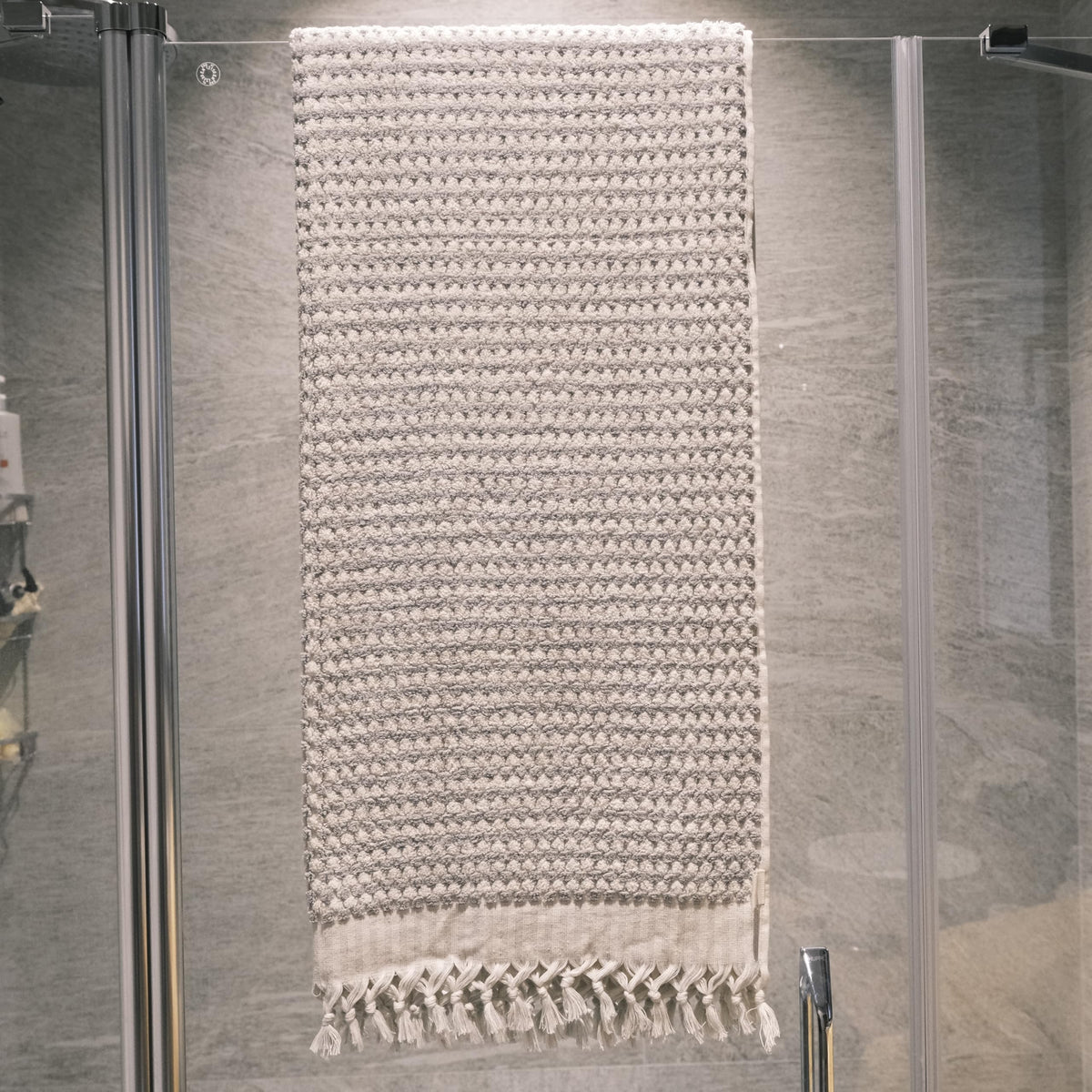 Mystical Anatolia pompom bath towel SKU SJ-TNC0-CULS additional view 4