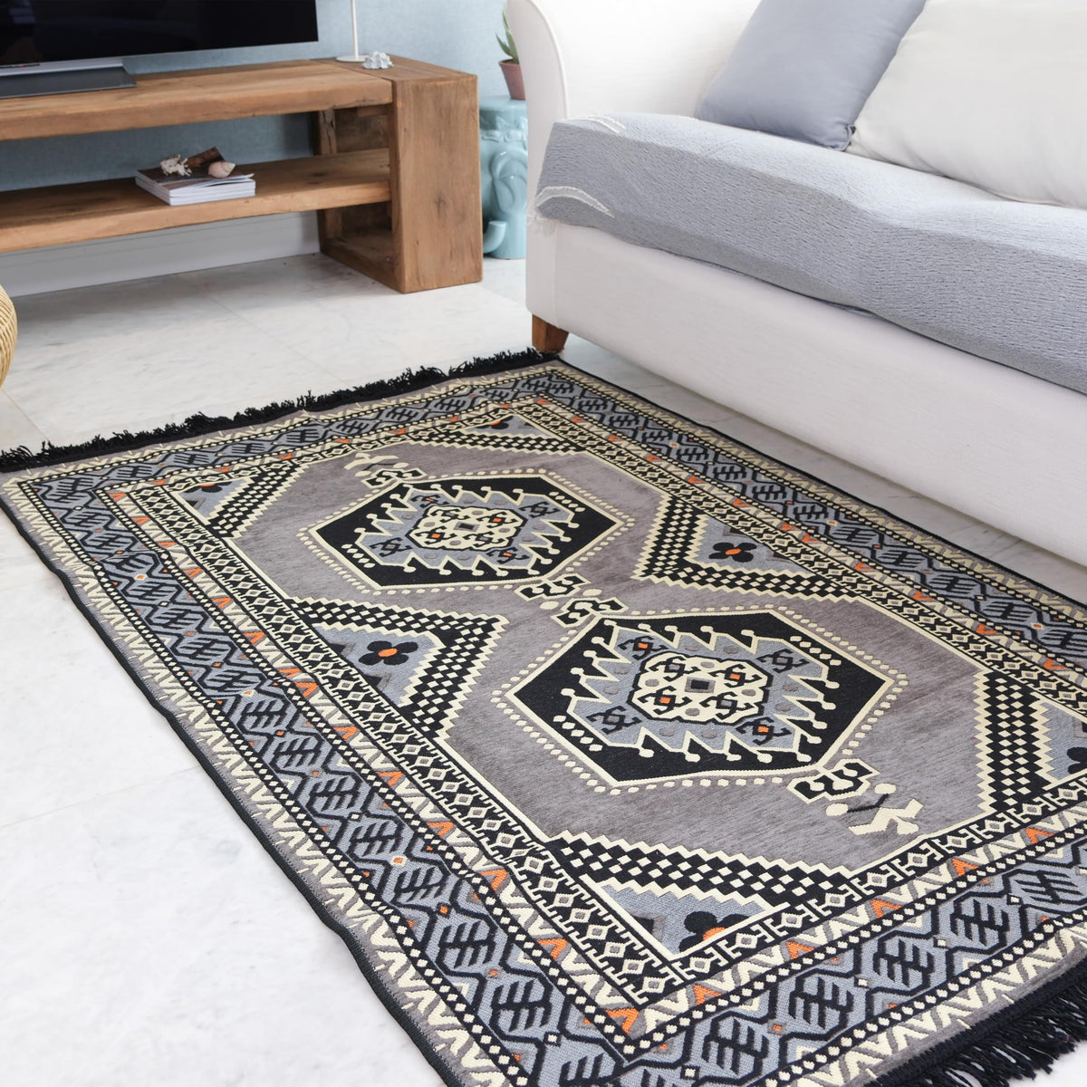 Mystical Anatolia 4x6 ft kilim rug Black/Grey – additional product view 3