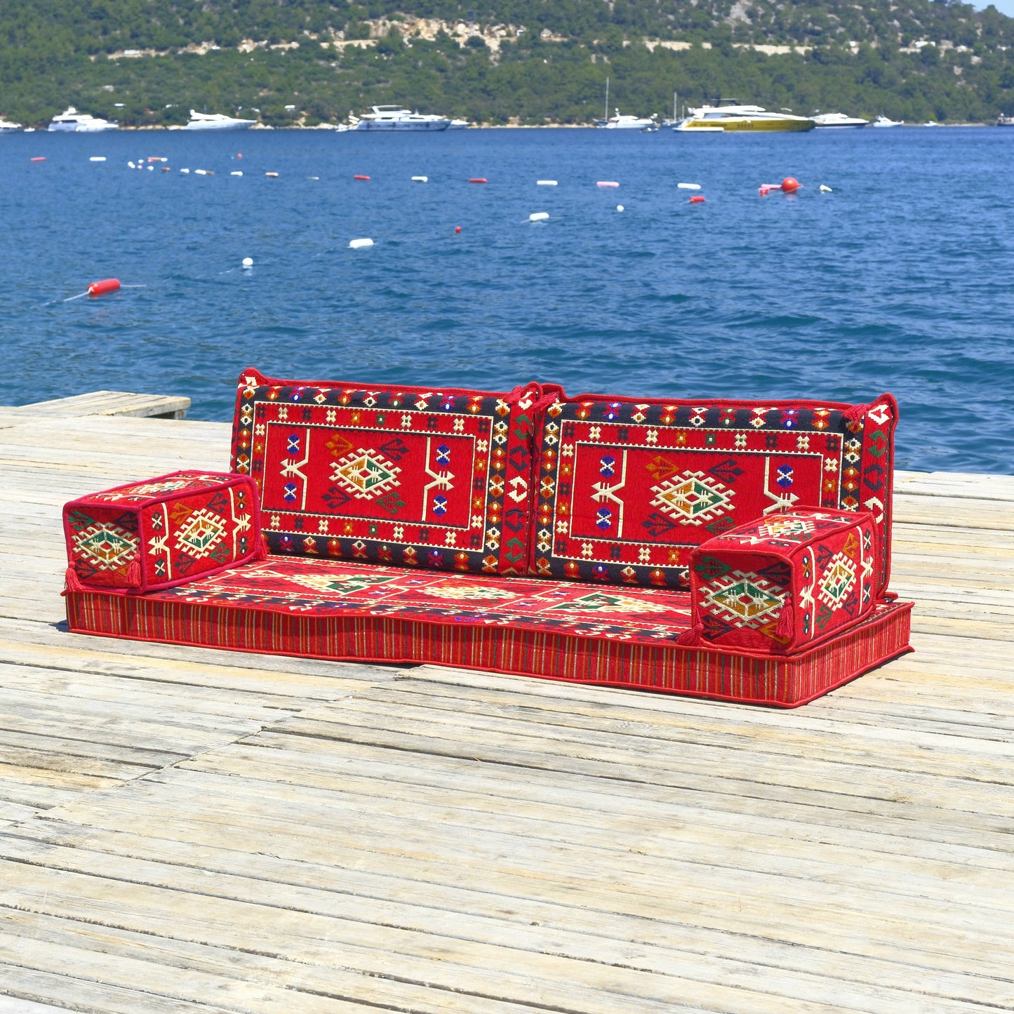 Arabic Style Majlis Floor Sofa – Traditional Low Seating Design