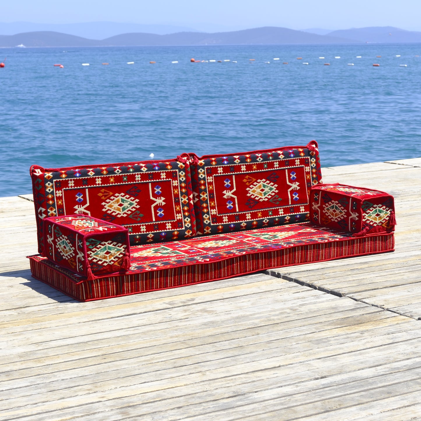 Arabic Style Majlis Floor Sofa – Traditional Low Seating Design