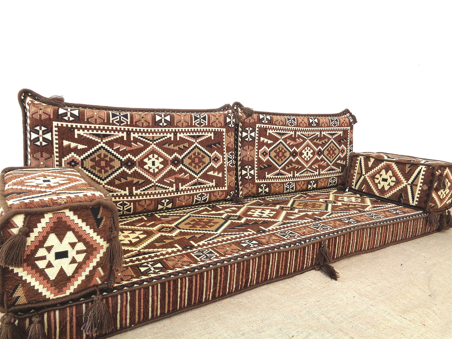 Arabic Style Majlis Floor Sofa – Traditional Low Seating Design